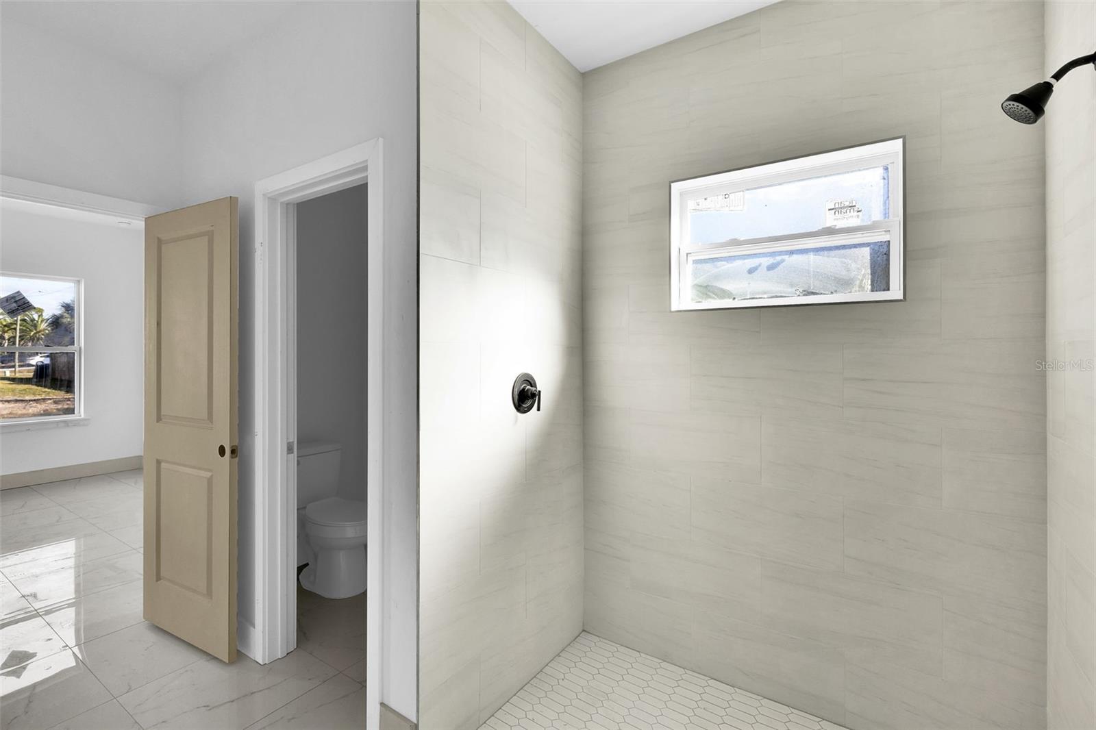 Image 19 of 30 For 22372 Nyack Avenue