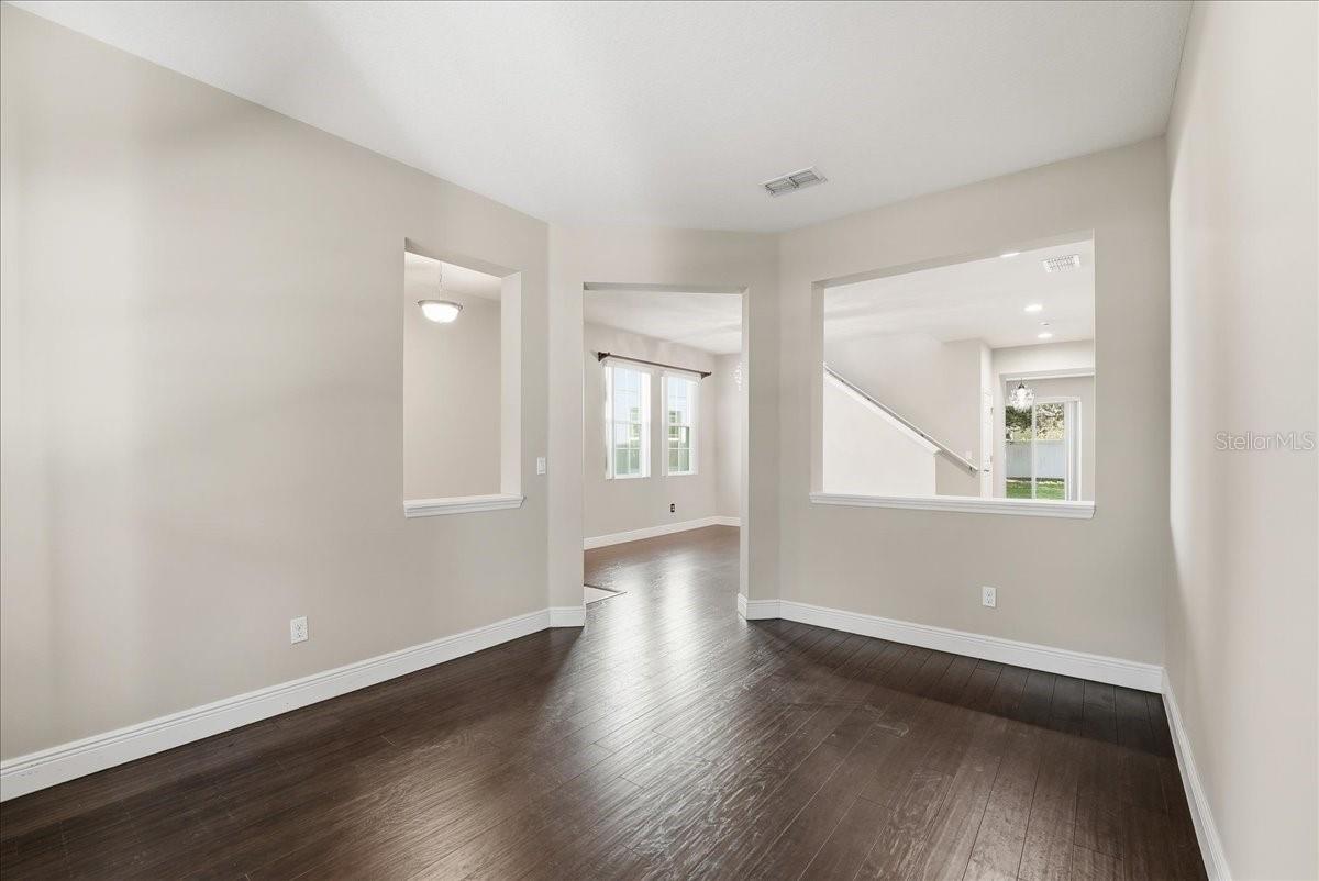 Image 15 of 48 For 8068 Edgewood Forest Drive