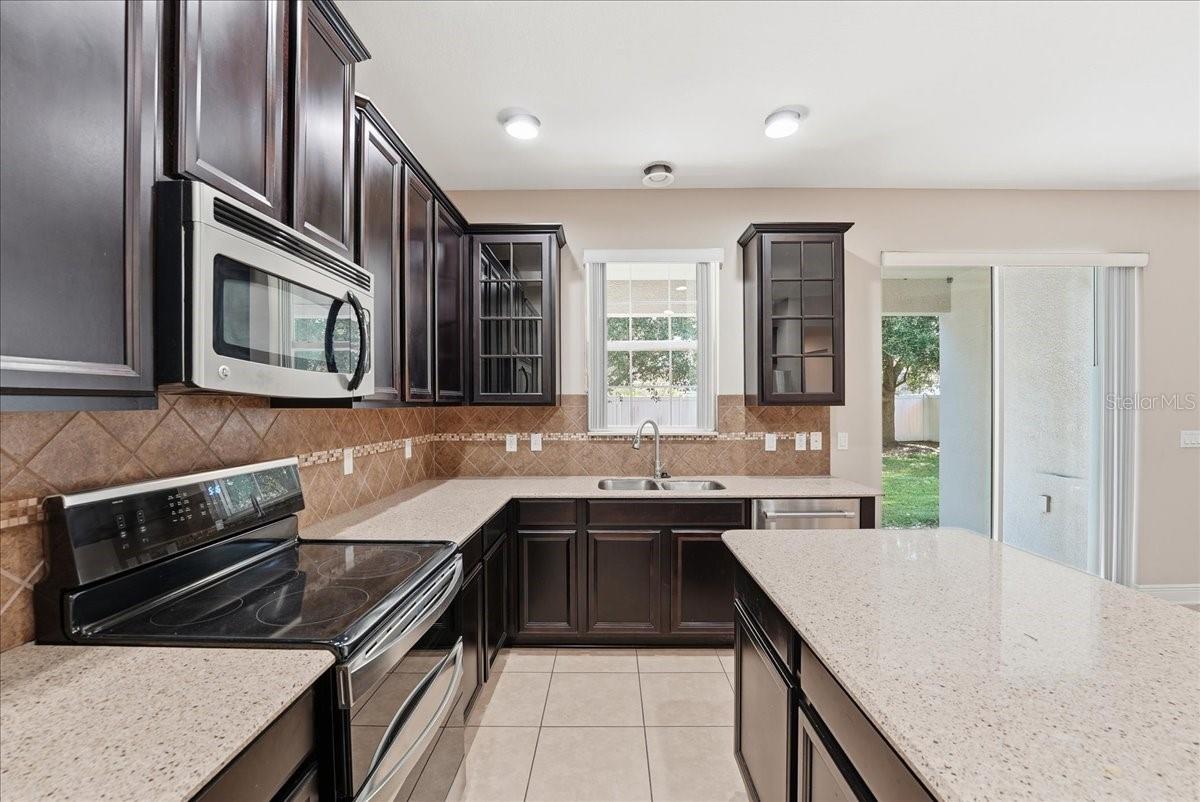 Image 18 of 48 For 8068 Edgewood Forest Drive