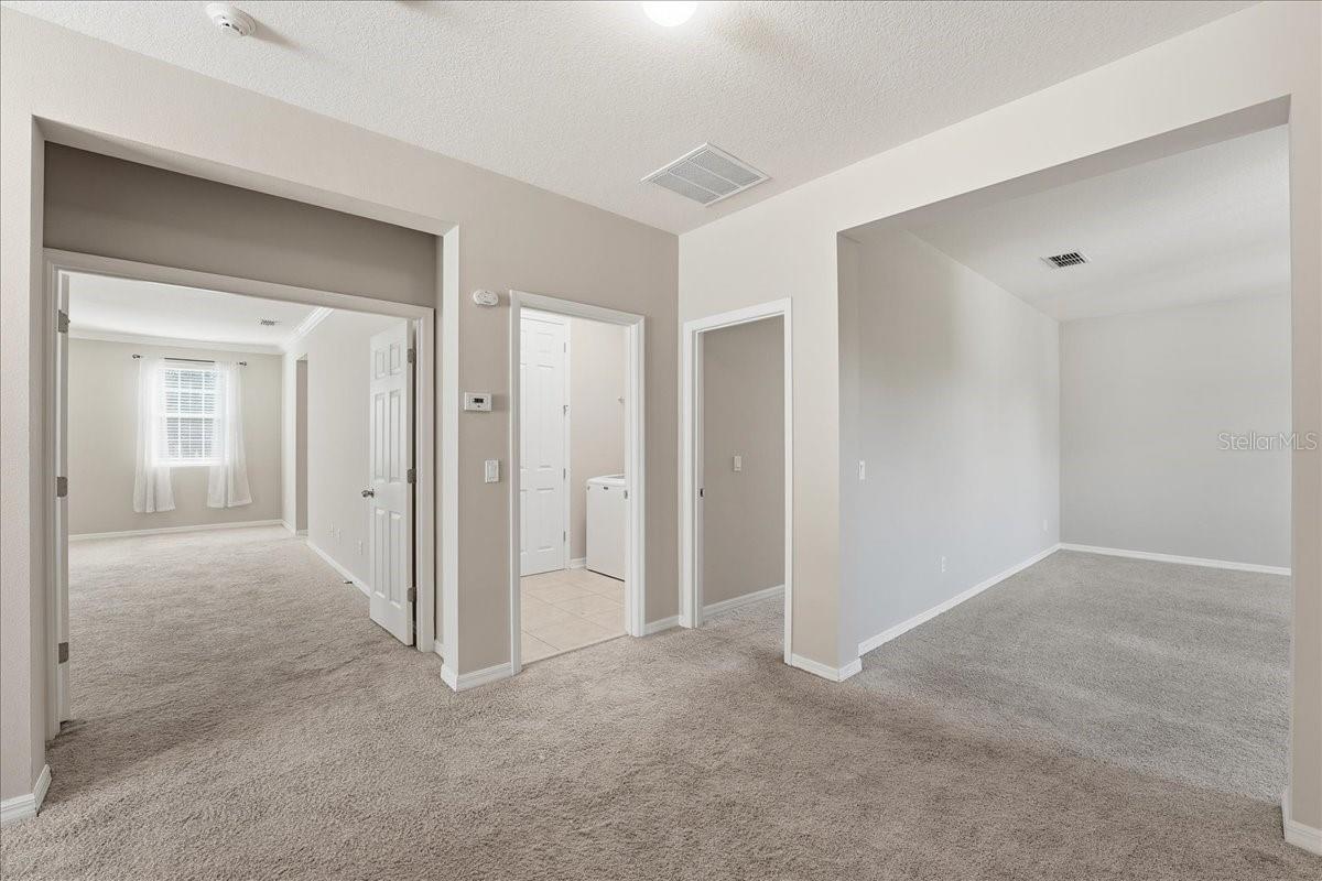 Image 27 of 48 For 8068 Edgewood Forest Drive