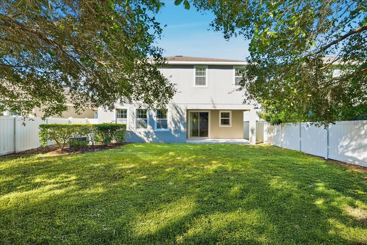 Image 3 of 48 For 8068 Edgewood Forest Drive