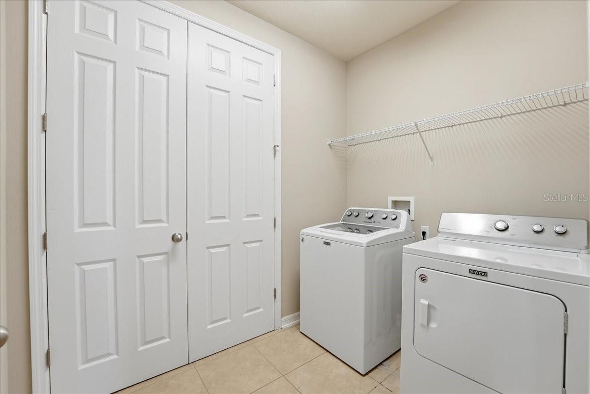 Image 34 of 48 For 8068 Edgewood Forest Drive