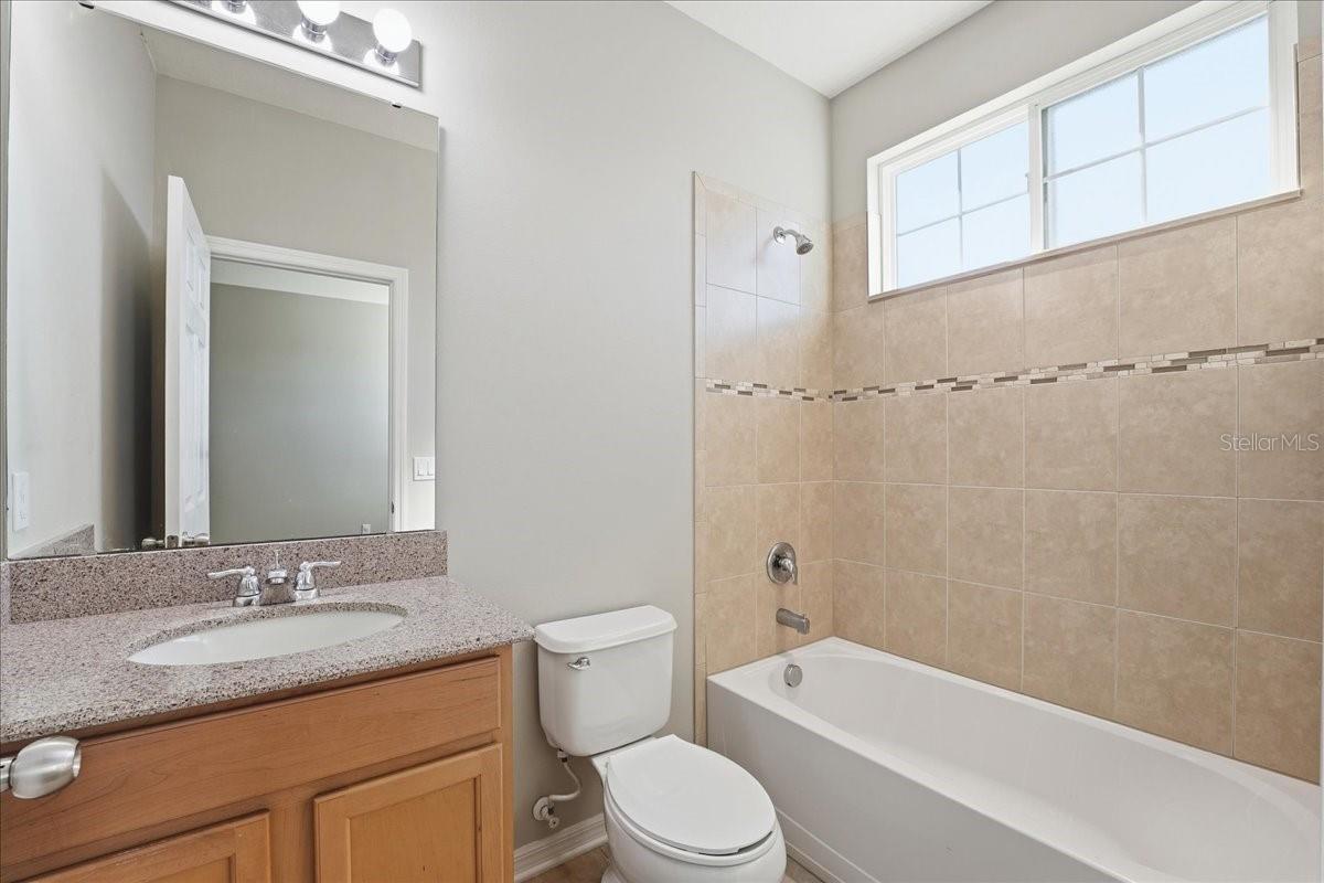 Image 39 of 48 For 8068 Edgewood Forest Drive