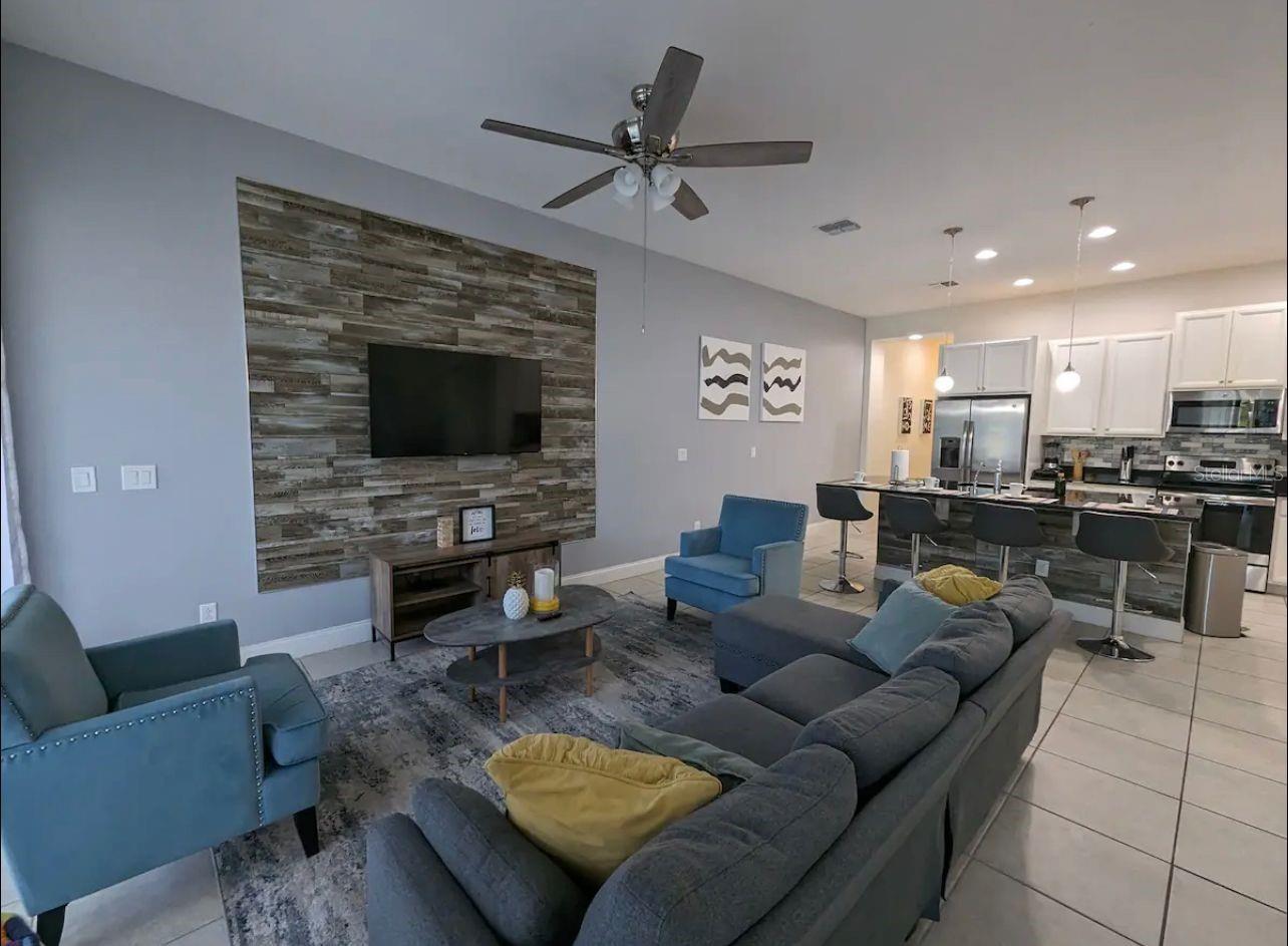 Image 14 of 20 For 326 Captiva Drive