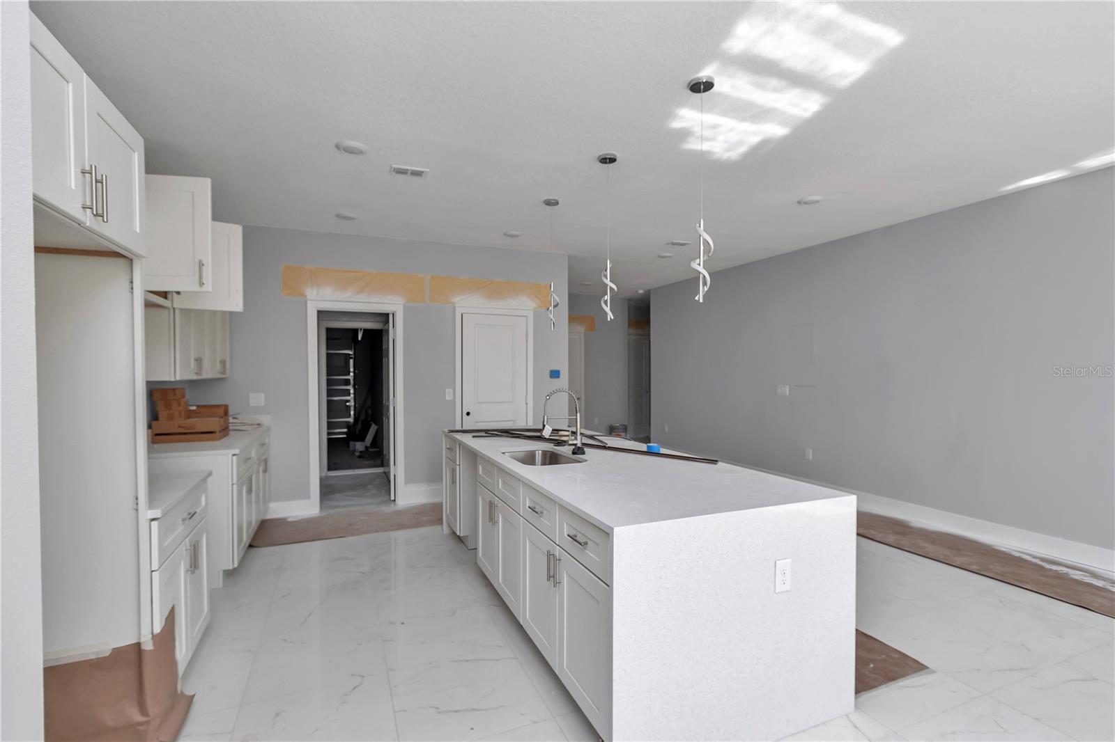 Image 10 of 34 For 4374 170th Street Road