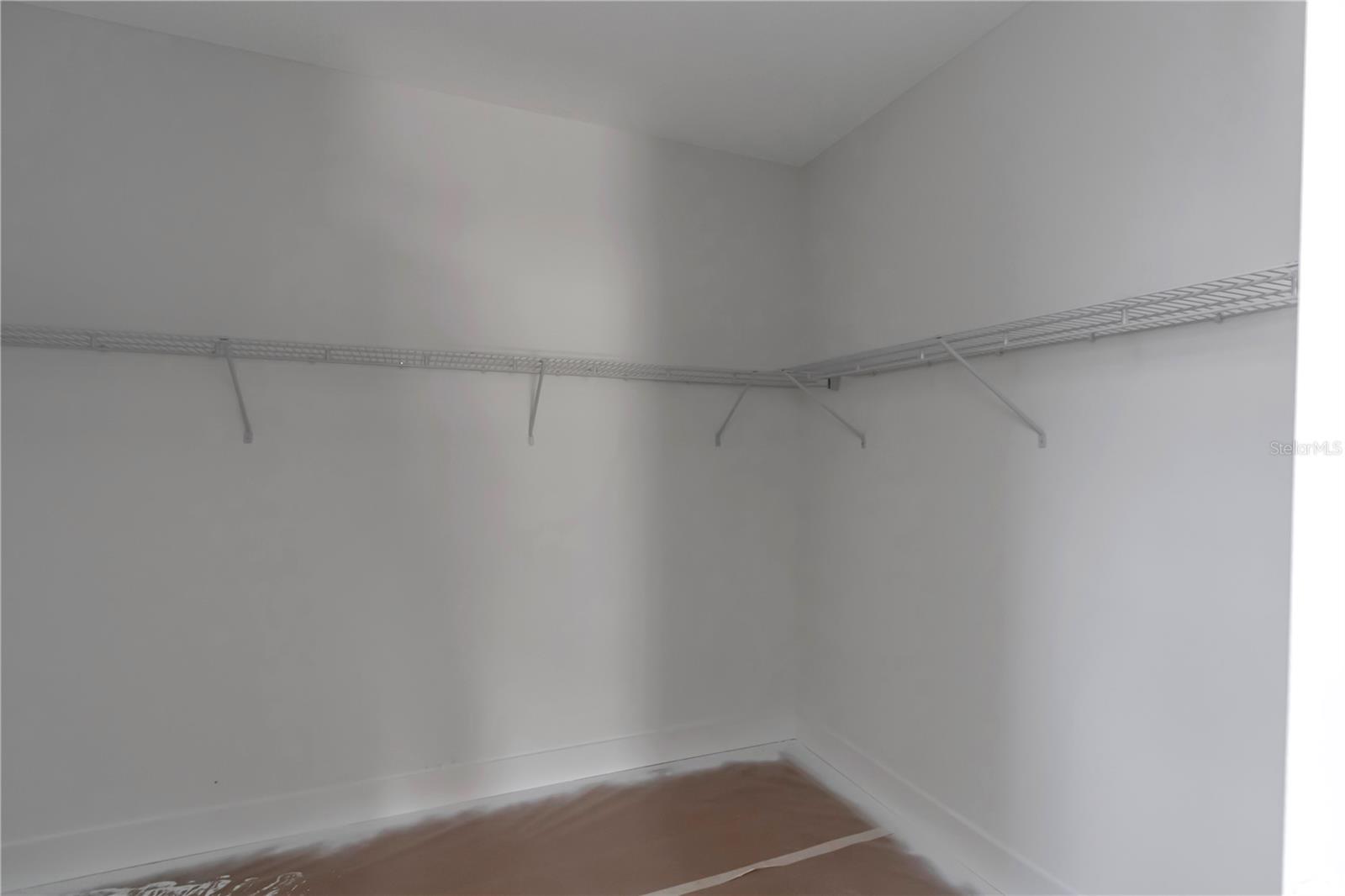 Image 13 of 34 For 4374 170th Street Road