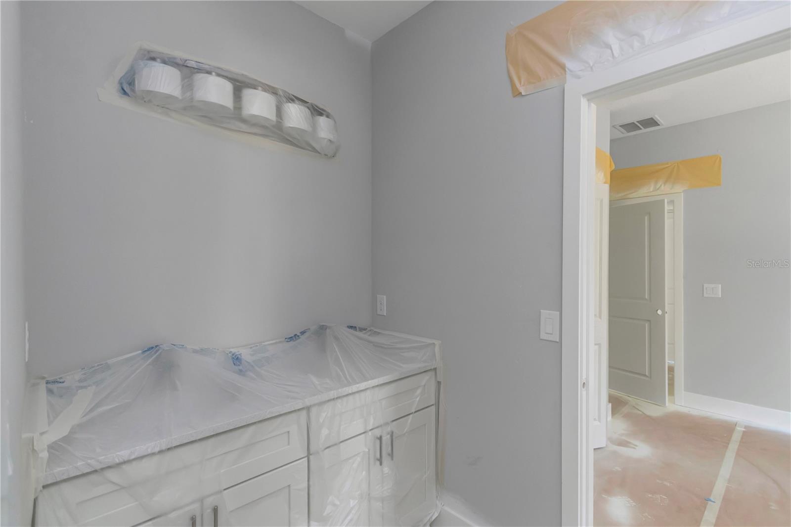 Image 16 of 34 For 4374 170th Street Road