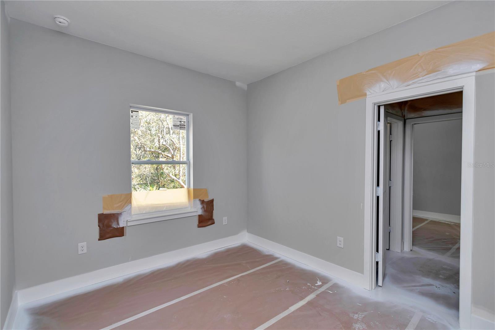 Image 18 of 34 For 4374 170th Street Road