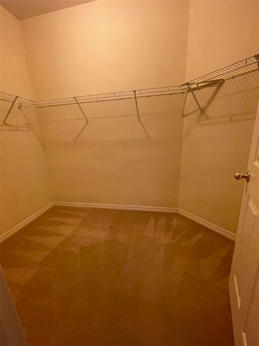 Image 4 of 23 For 8641 Bradleys Landing Street