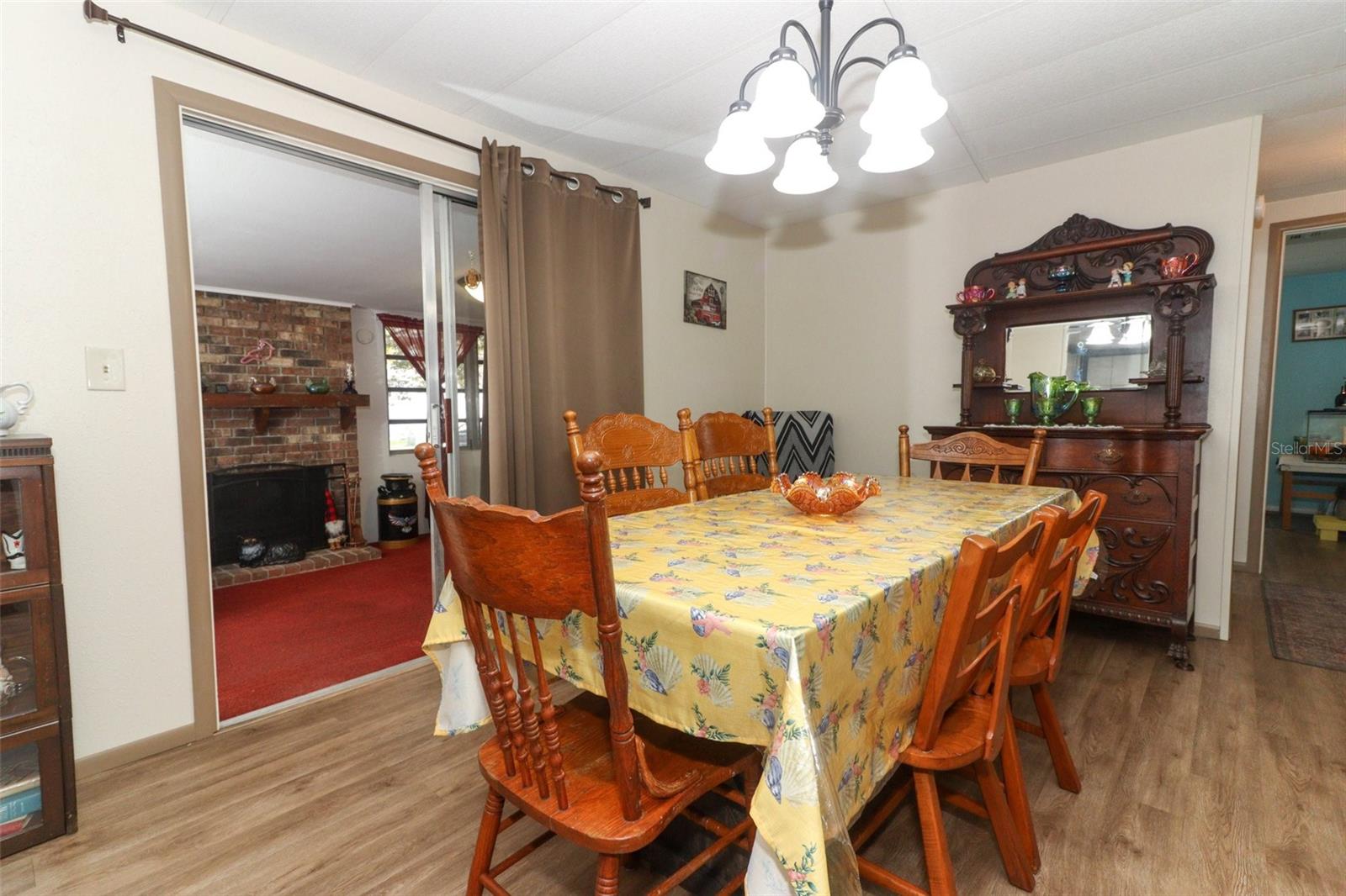 Image 18 of 68 For 411 Lavista