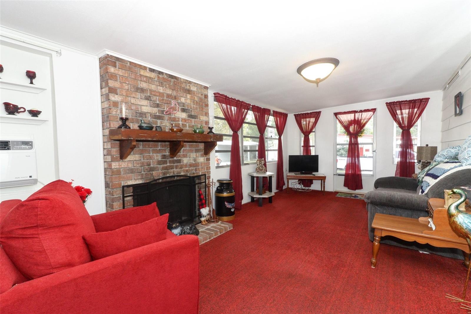 Image 20 of 68 For 411 Lavista