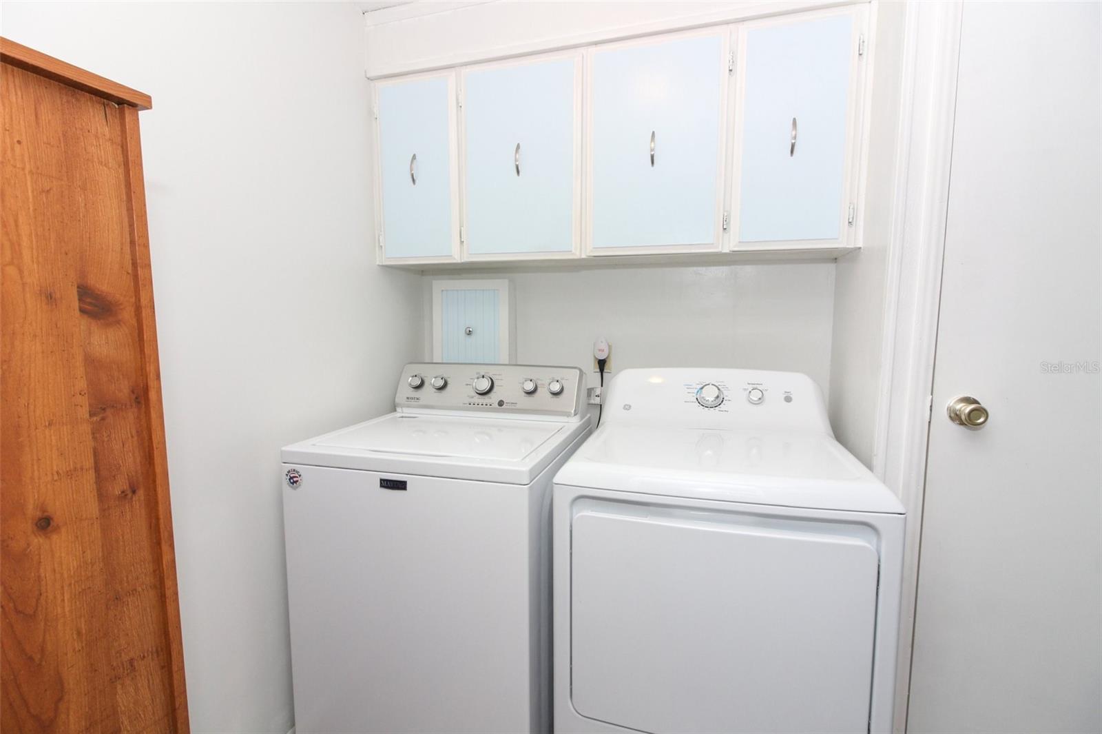 Image 27 of 68 For 411 Lavista