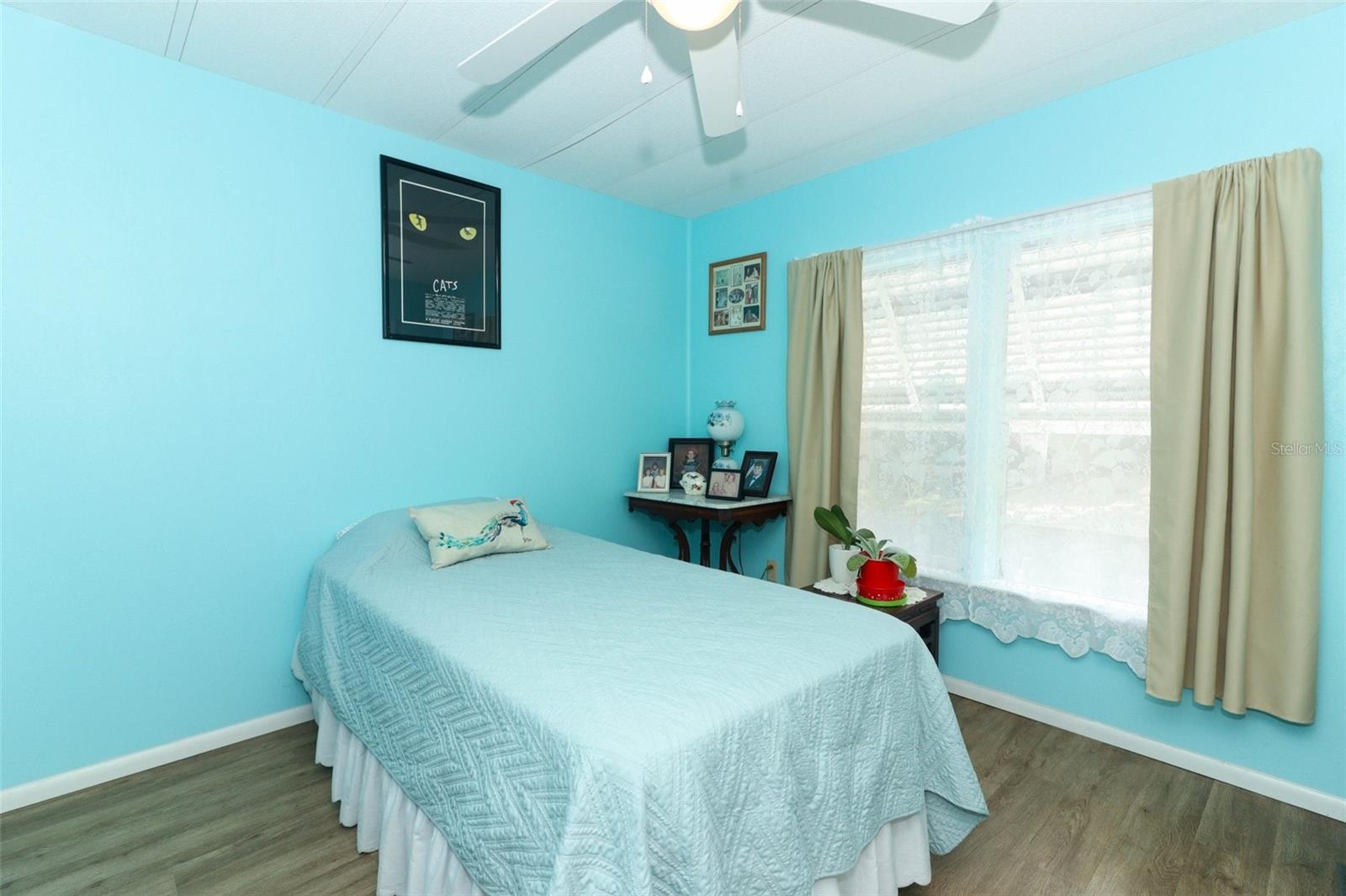 Image 37 of 68 For 411 Lavista