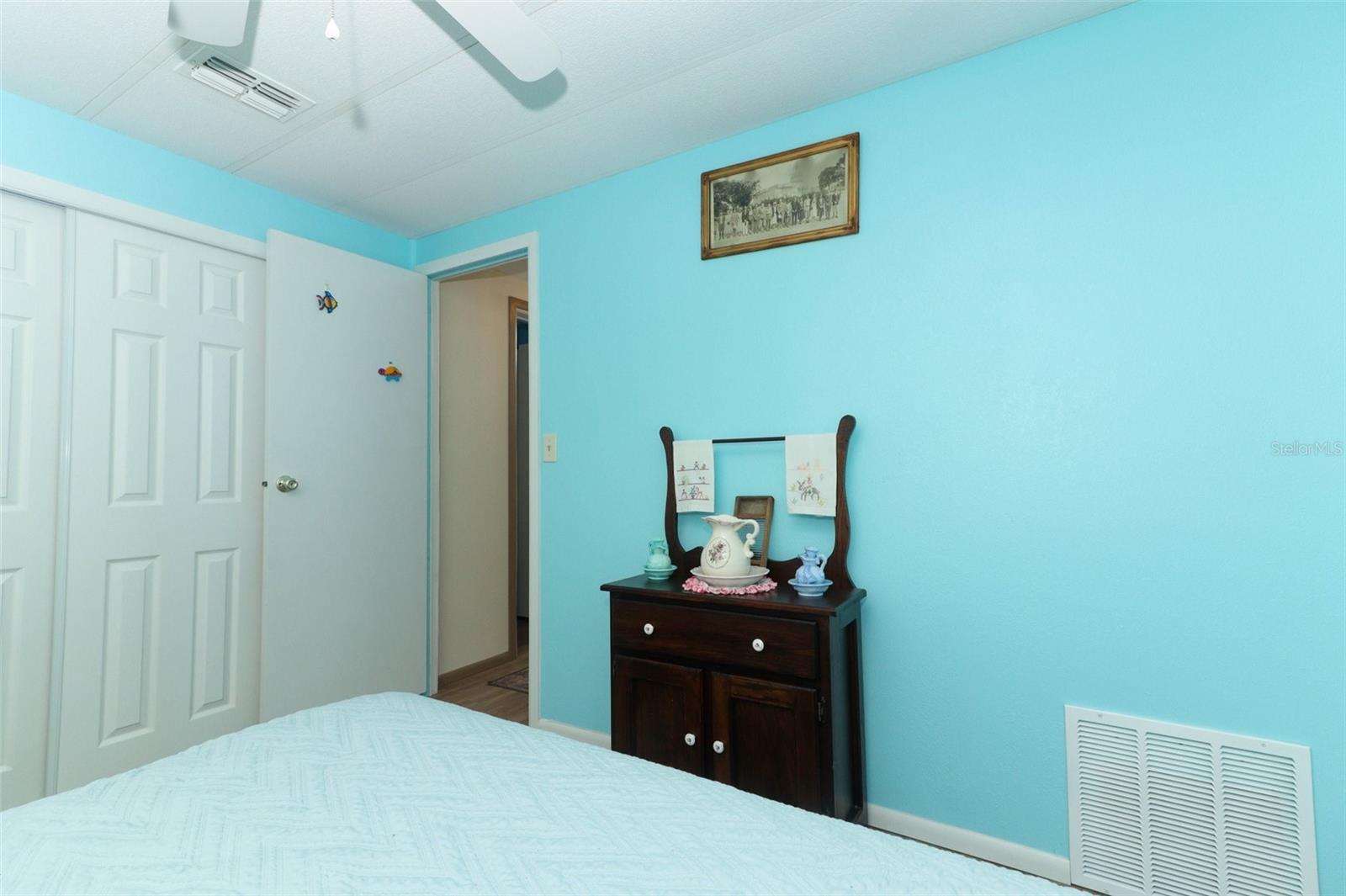 Image 38 of 68 For 411 Lavista