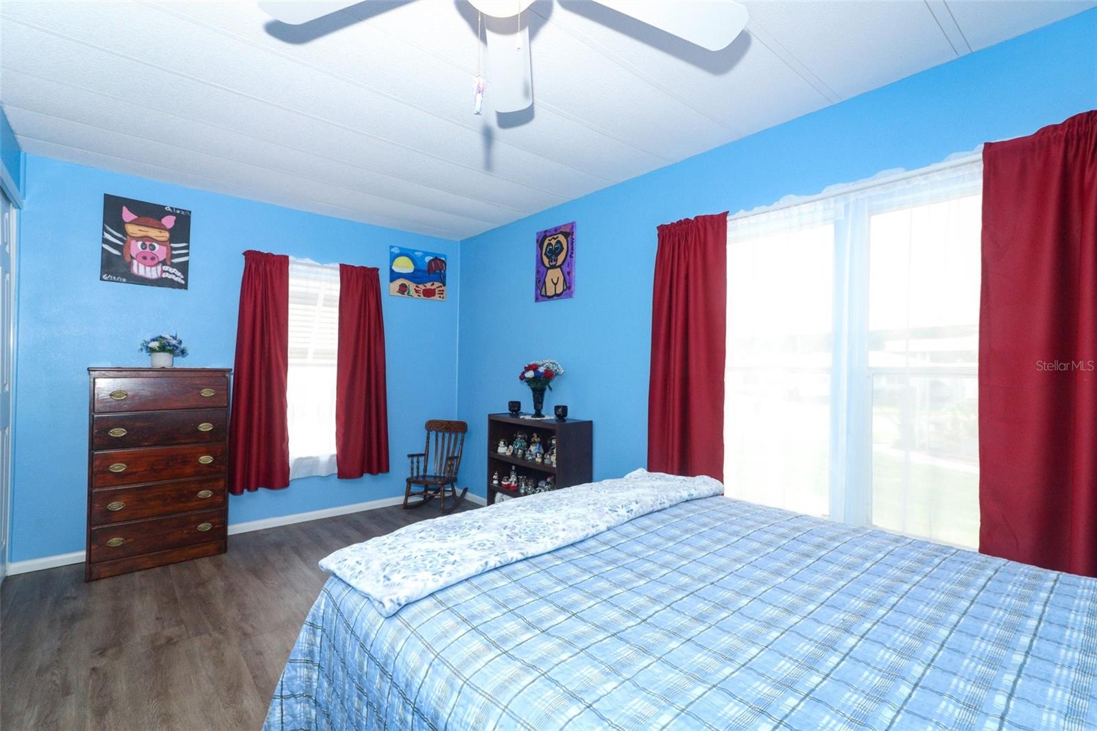 Image 40 of 68 For 411 Lavista