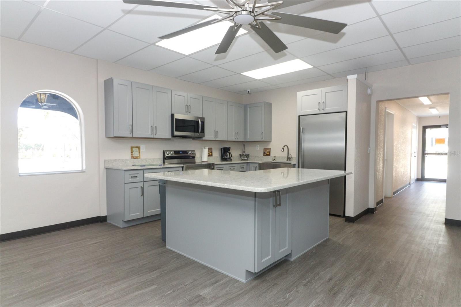 Image 50 of 68 For 411 Lavista