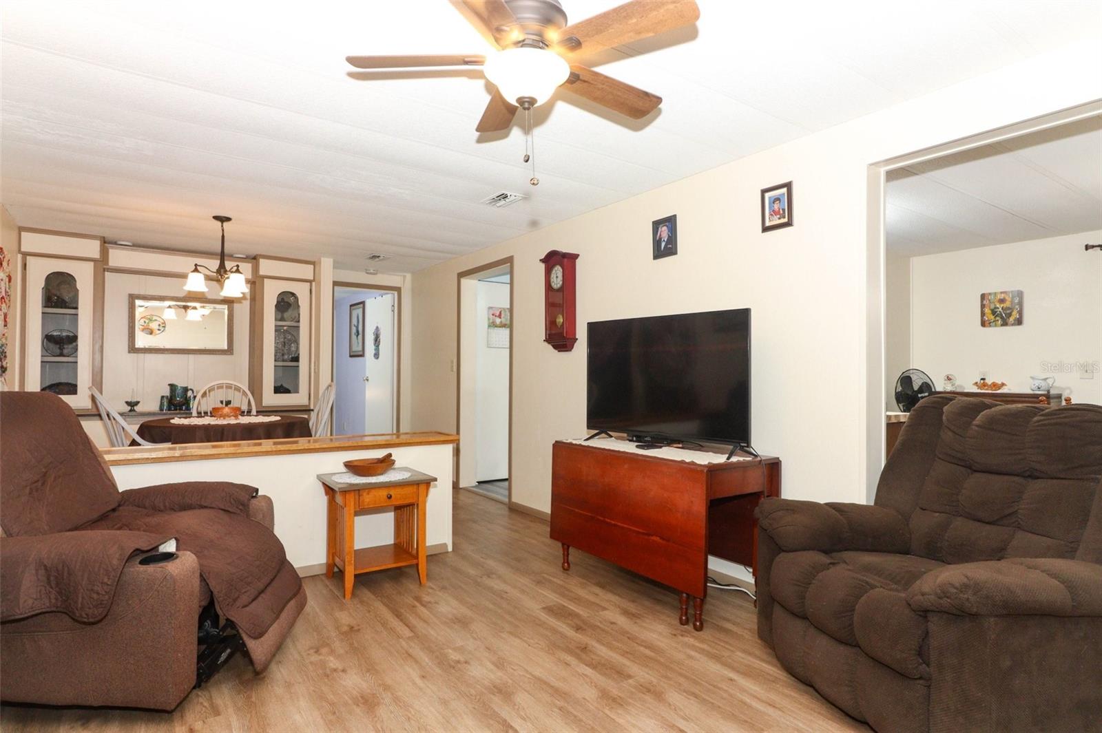 Image 8 of 68 For 411 Lavista