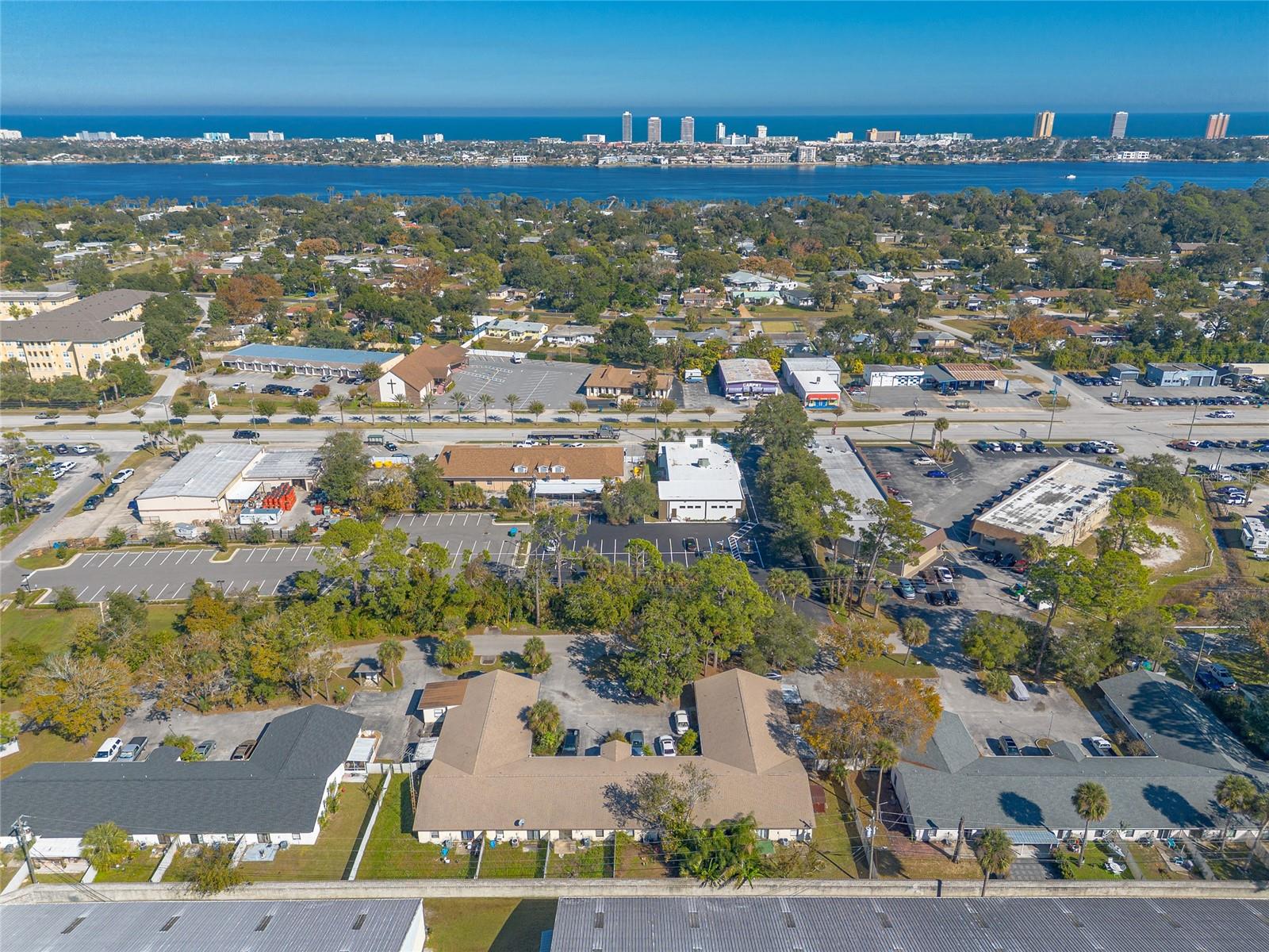 Image 26 of 31 For 1672 Espanola Avenue