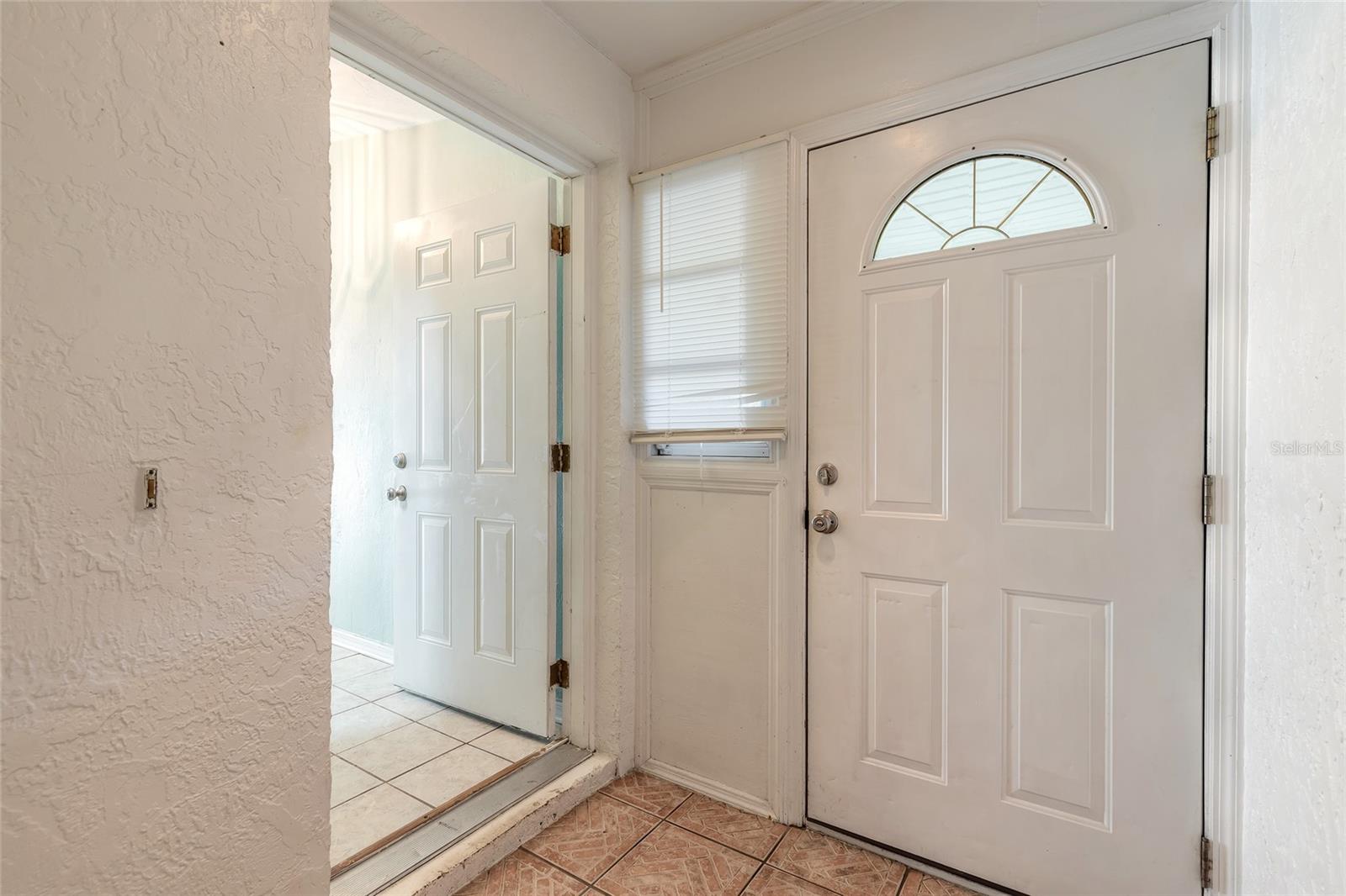 Image 6 of 31 For 1672 Espanola Avenue