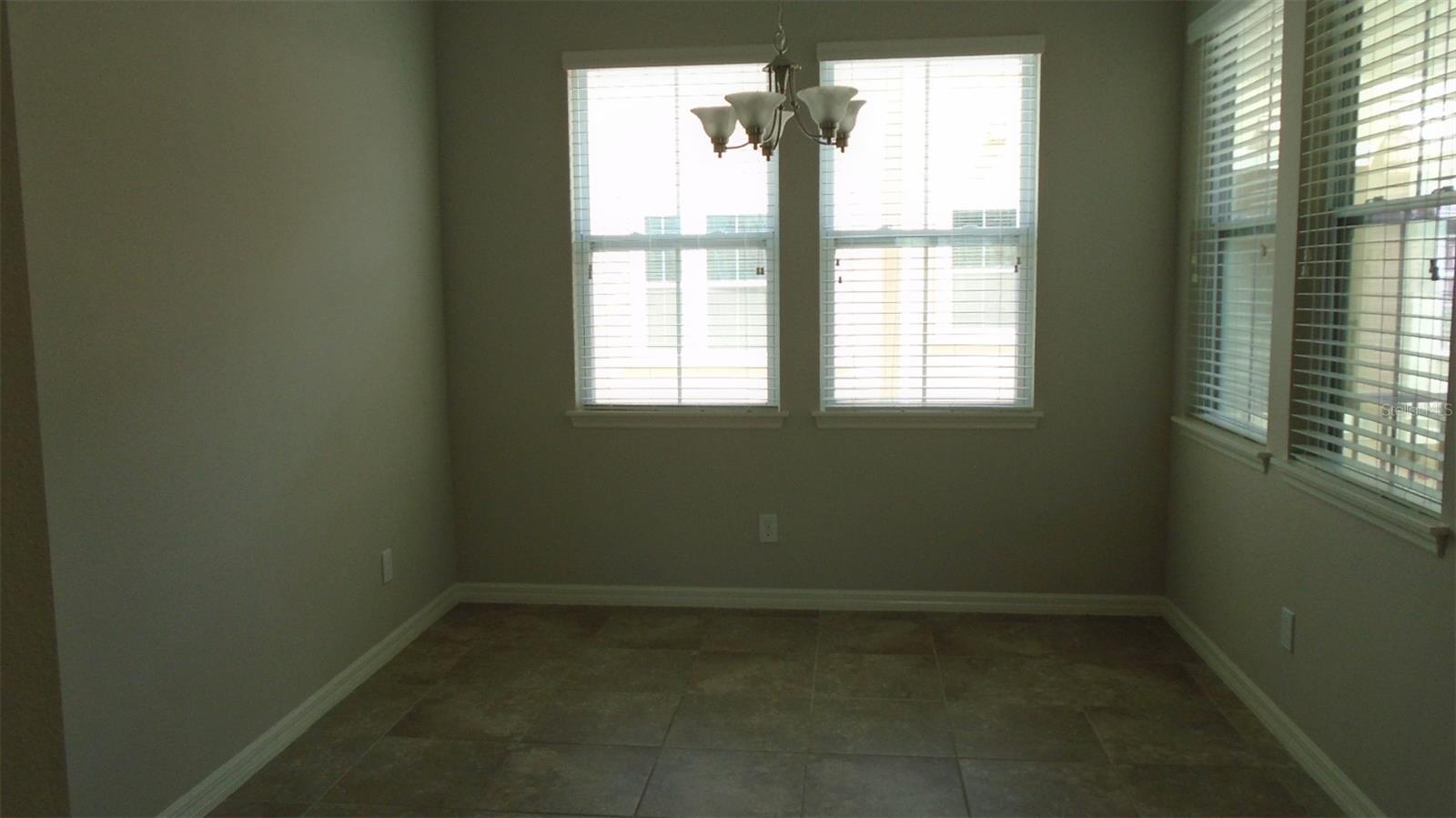 Image 5 of 23 For 466 Windmill Palm Circle