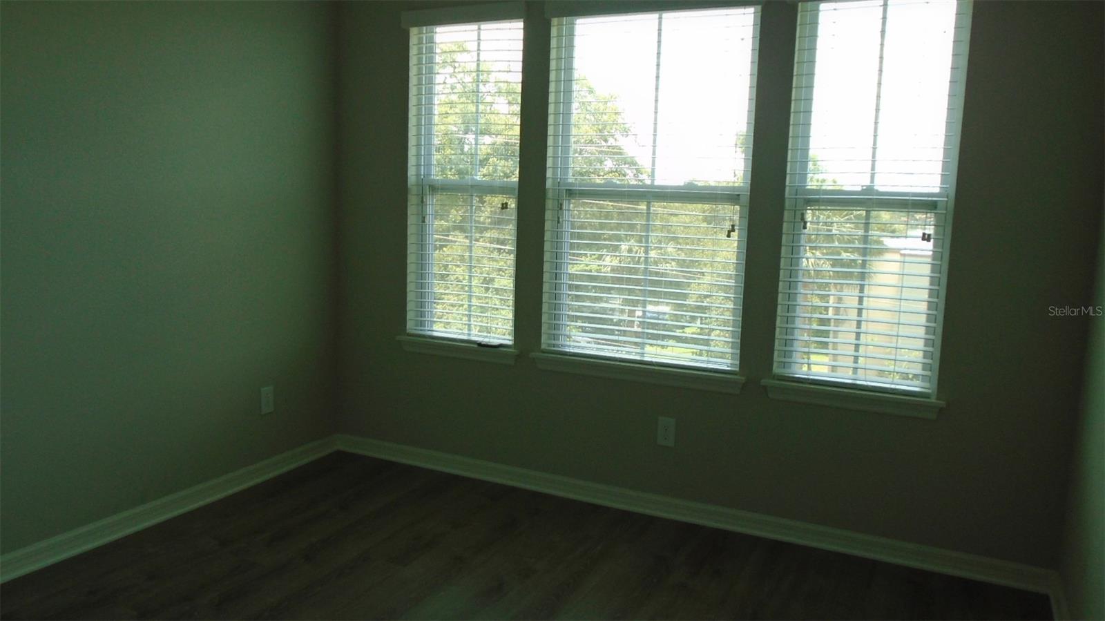 Image 7 of 23 For 466 Windmill Palm Circle