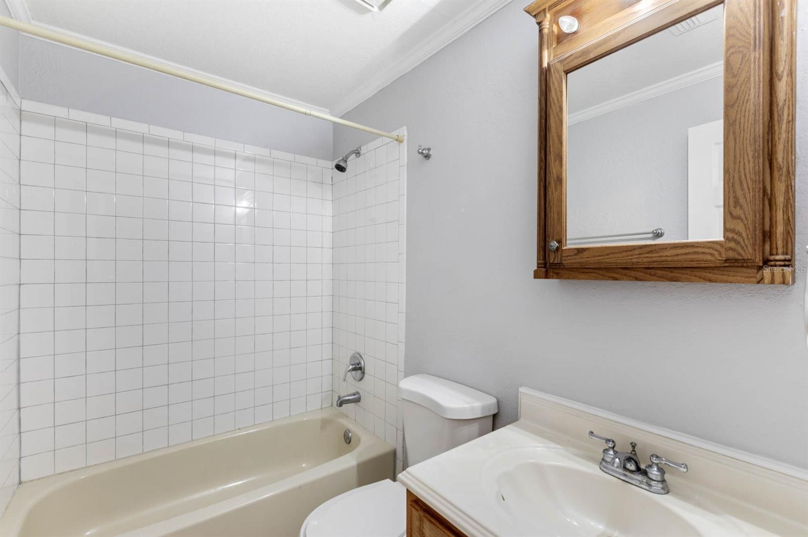 Image 18 of 24 For 126 Page Street B