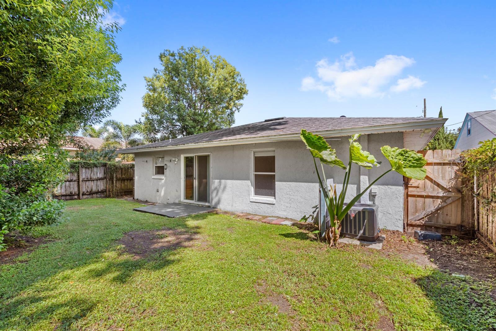 Image 24 of 24 For 126 Page Street B