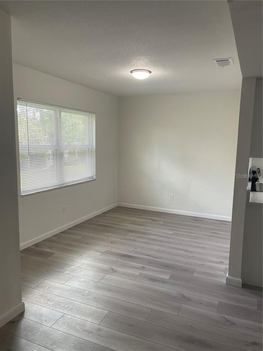 Image 5 of 13 For 9917 Sweepstakes Lane 8