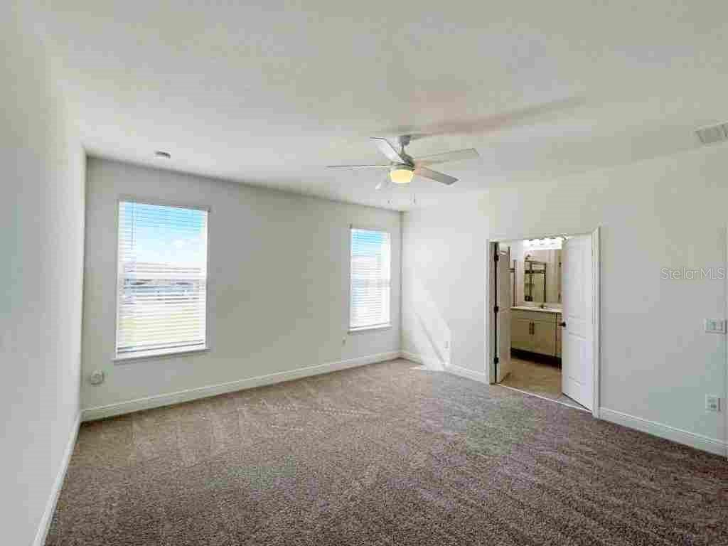 Image 11 of 27 For 10432 Austrina Oak Loop