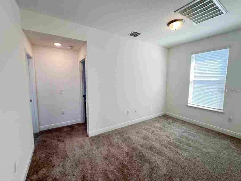 Image 16 of 27 For 10432 Austrina Oak Loop