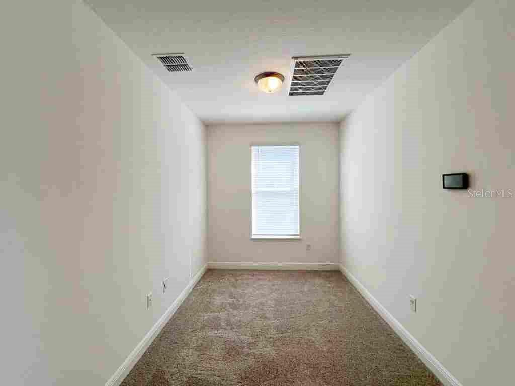 Image 17 of 27 For 10432 Austrina Oak Loop