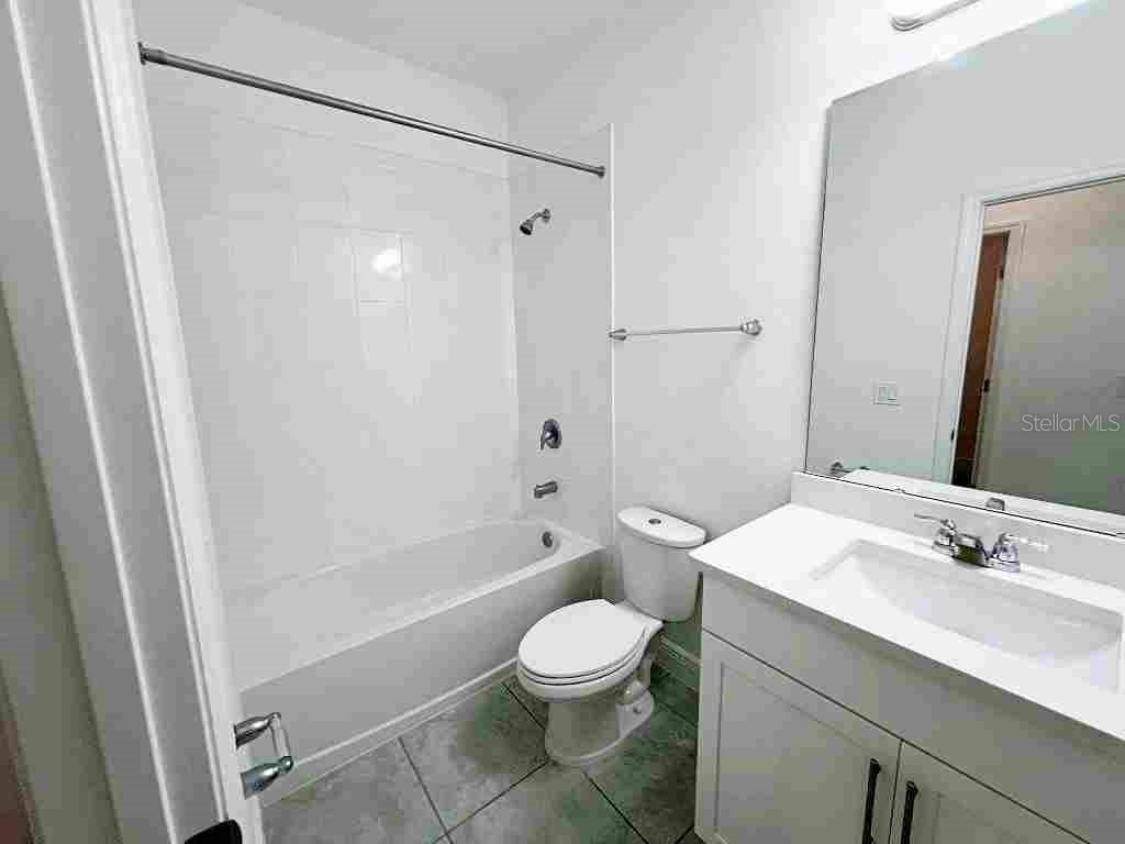 Image 24 of 27 For 10432 Austrina Oak Loop