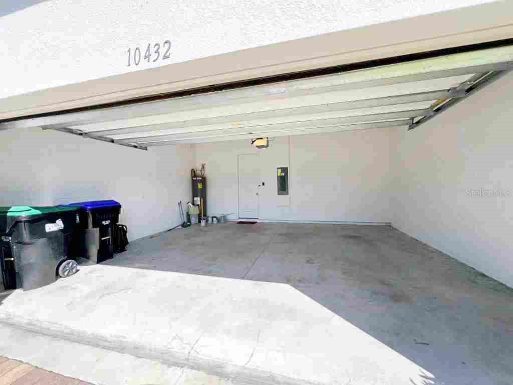 Image 25 of 27 For 10432 Austrina Oak Loop