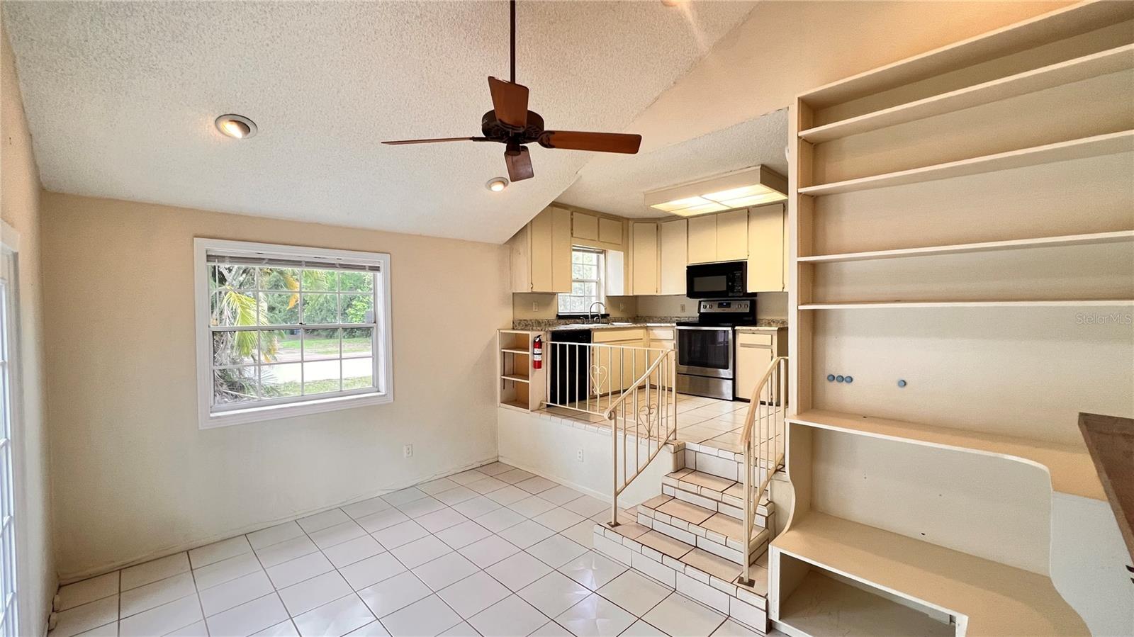 Image 12 of 42 For 1807 Park Avenue