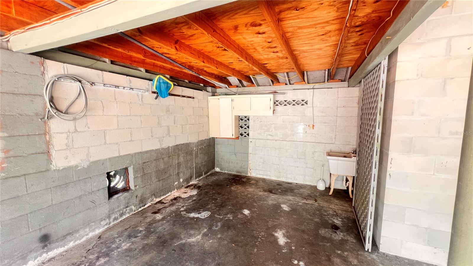 Image 40 of 42 For 1807 Park Avenue