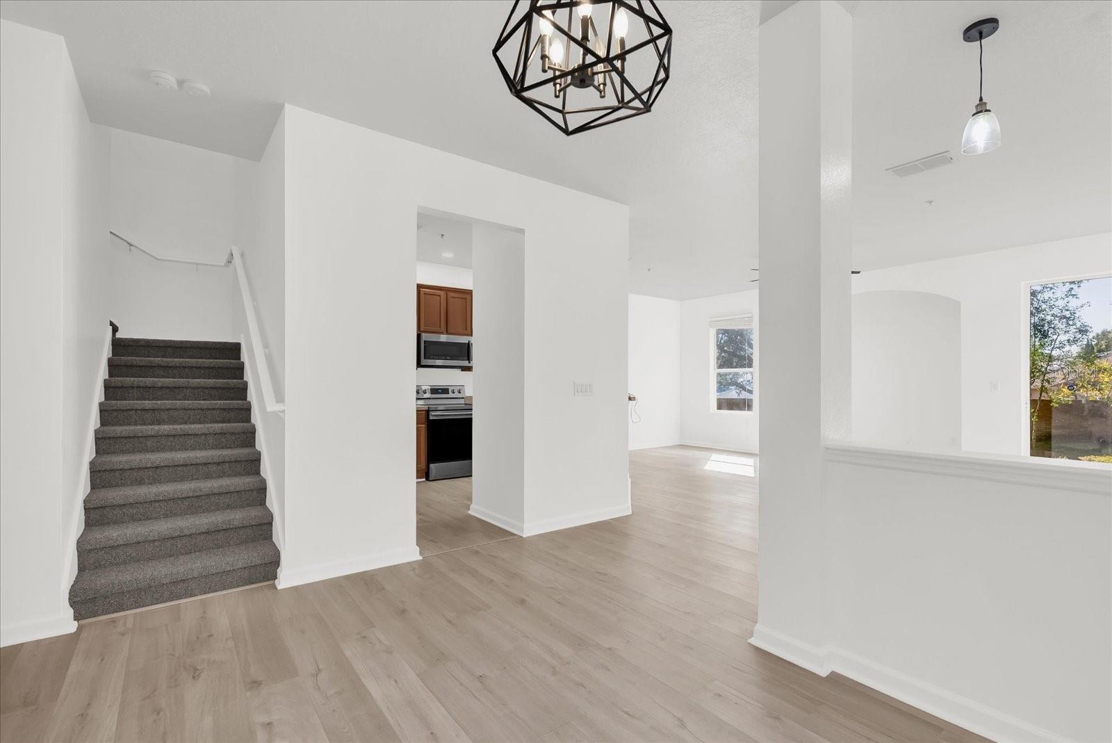 Image 14 of 38 For 1620 Little Gem Loop