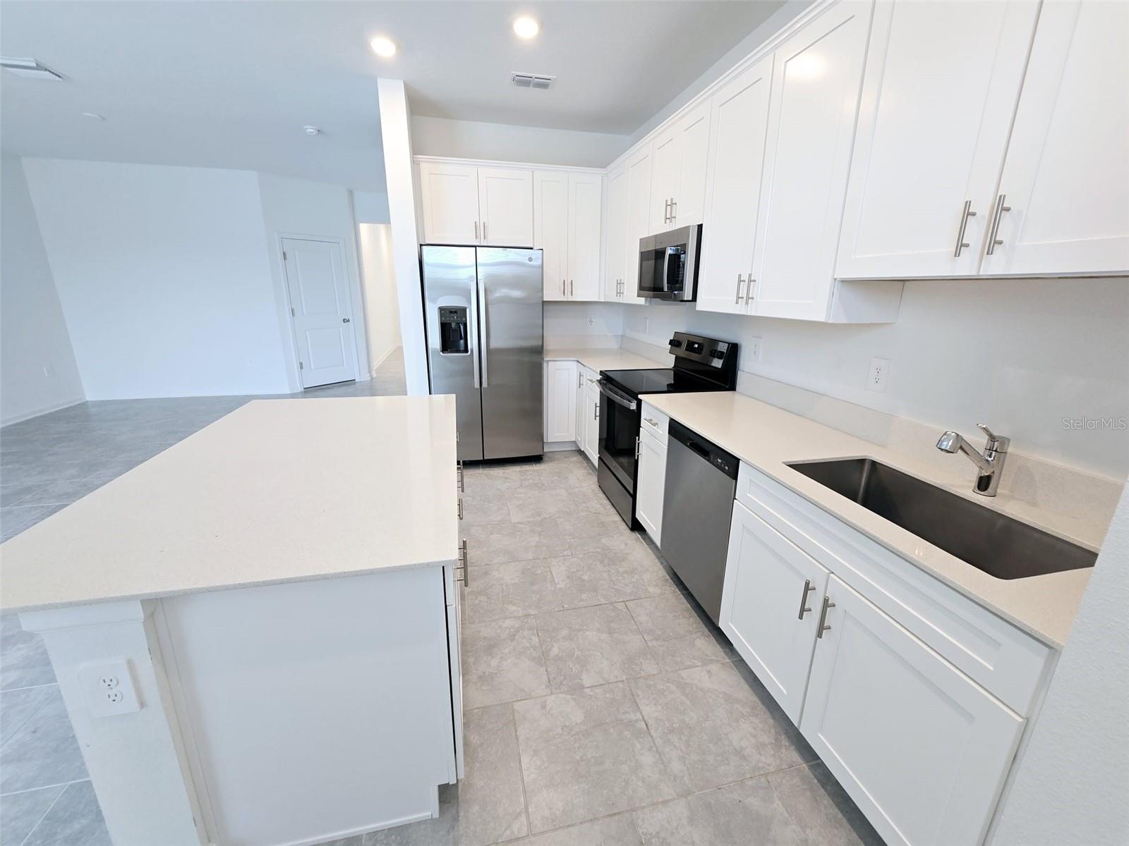 Image 8 of 35 For 7649 Stone Creek Trail