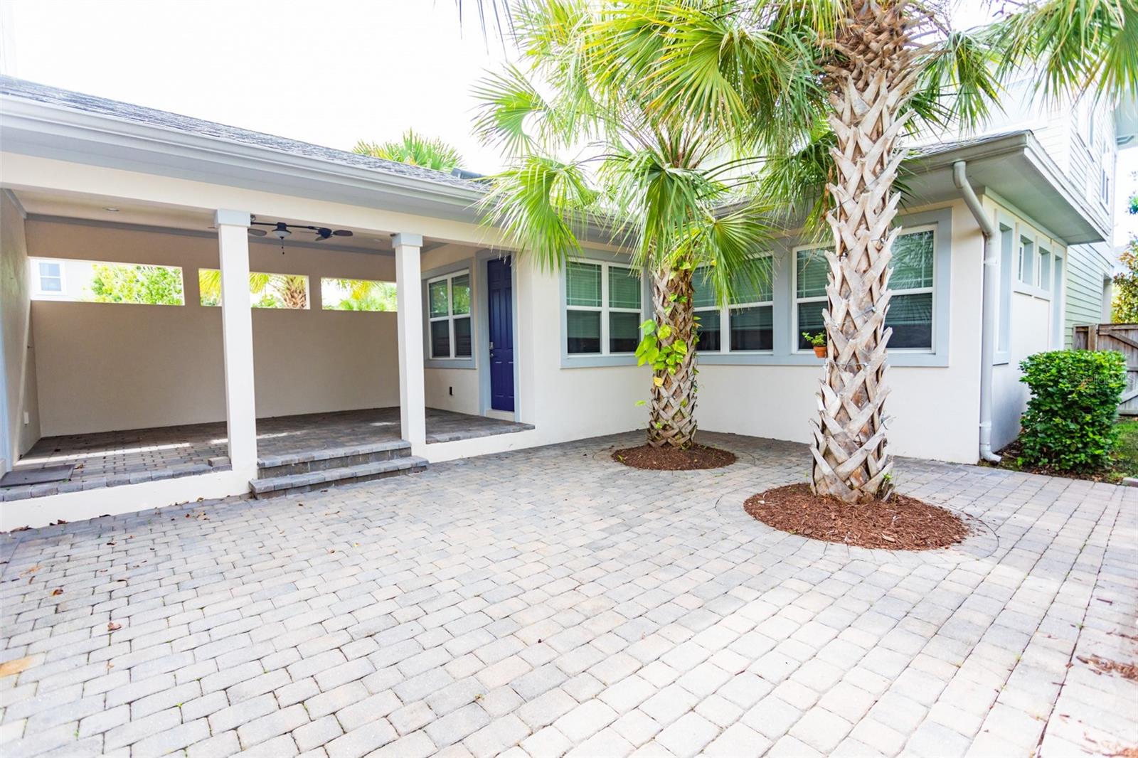 Image 30 of 39 For 8106 Laureate Boulevard