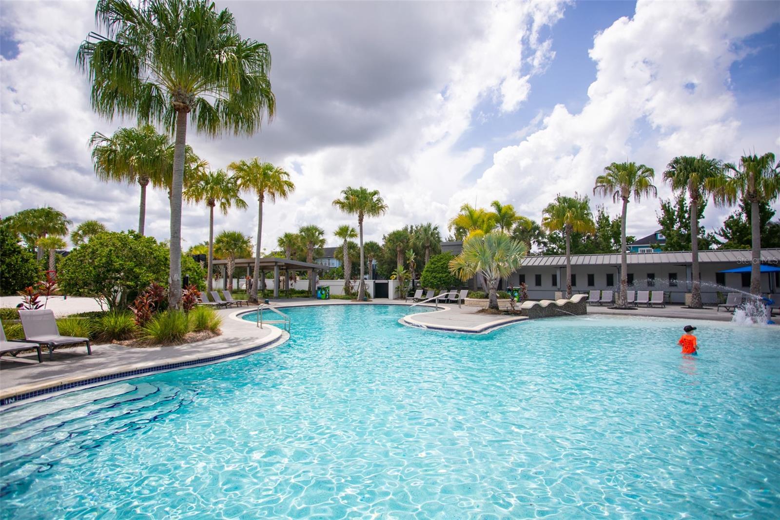 Image 32 of 39 For 8106 Laureate Boulevard