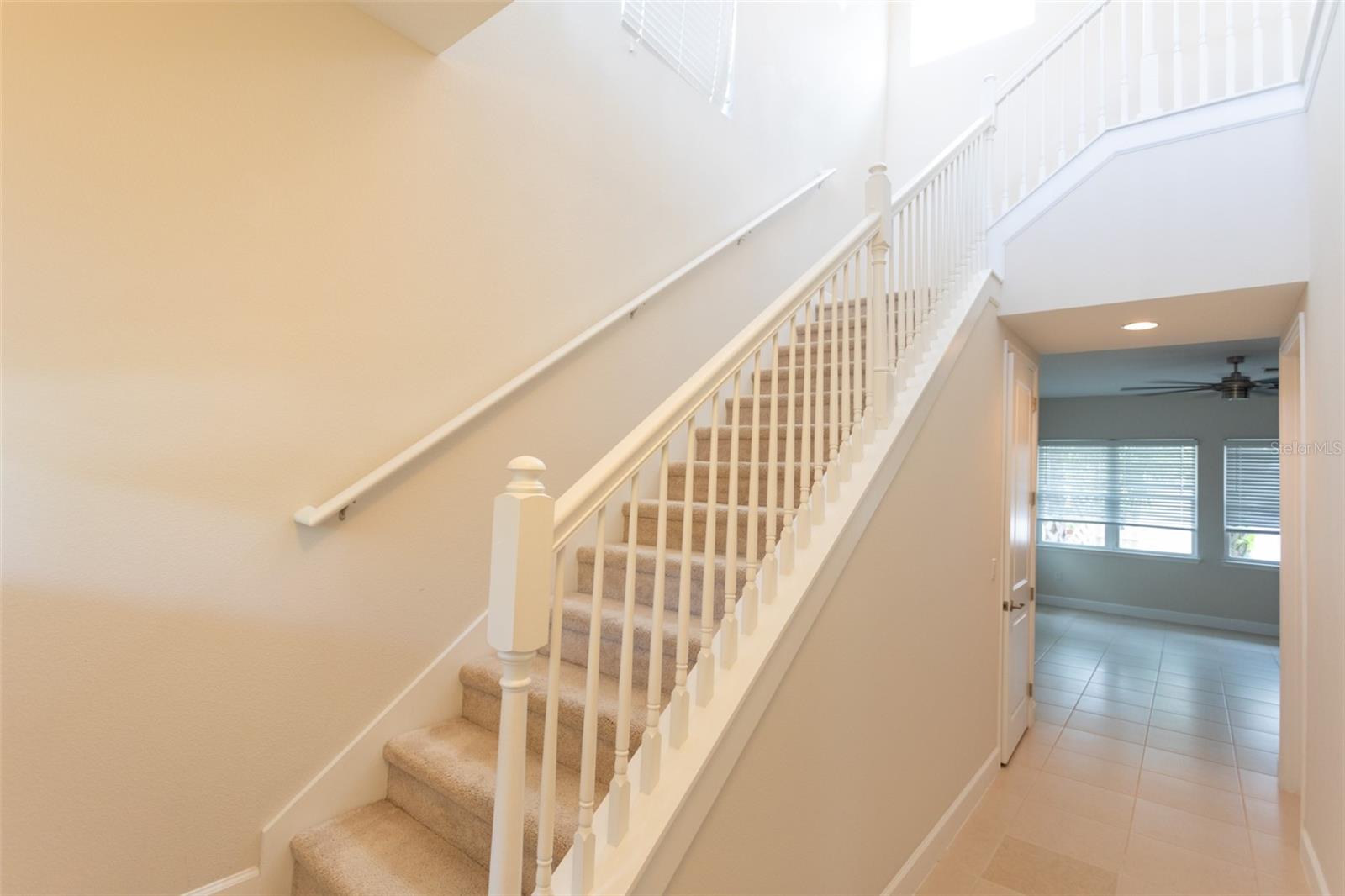 Image 4 of 39 For 8106 Laureate Boulevard