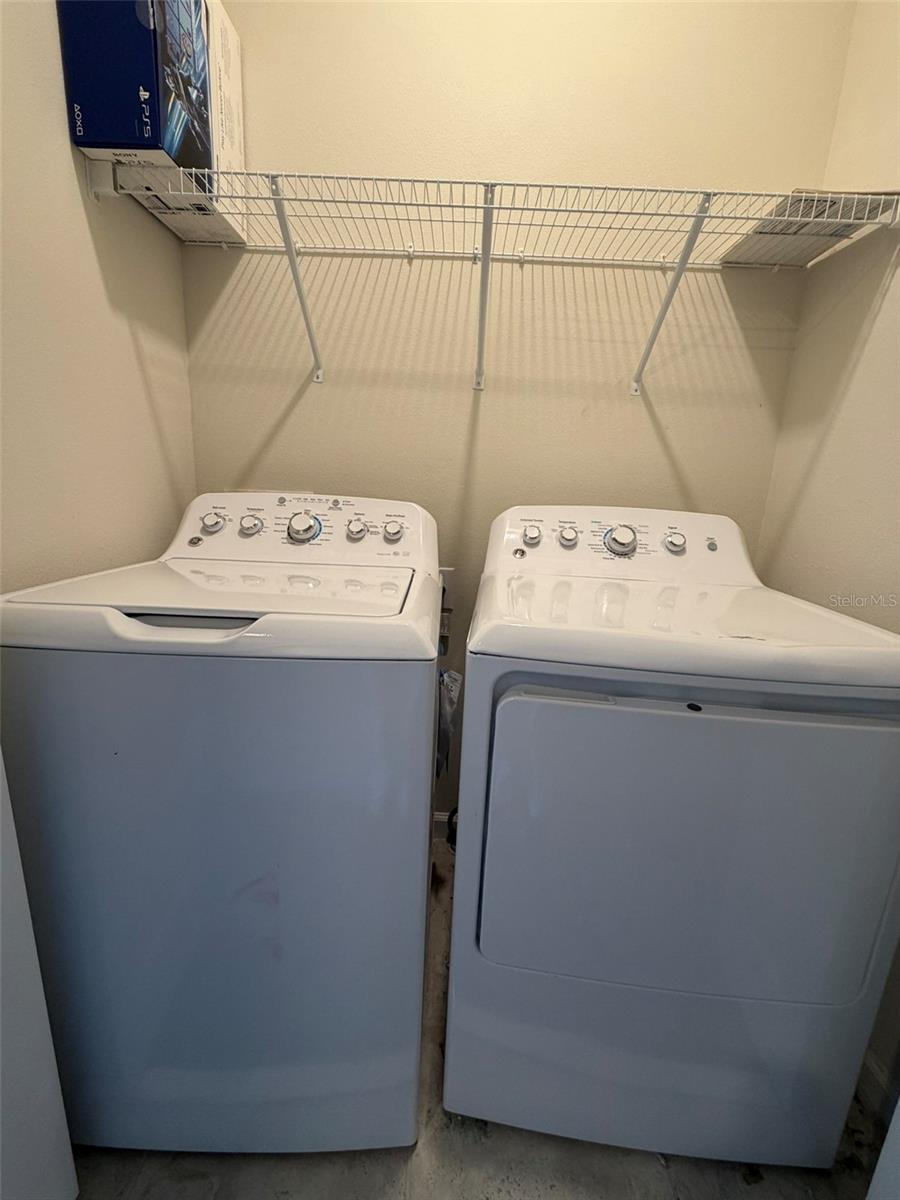 Image 29 of 34 For 9360 Tecumseh Drive