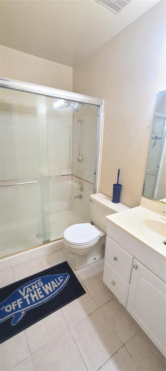 Image 16 of 34 For 980 Canal View Boulevard B1