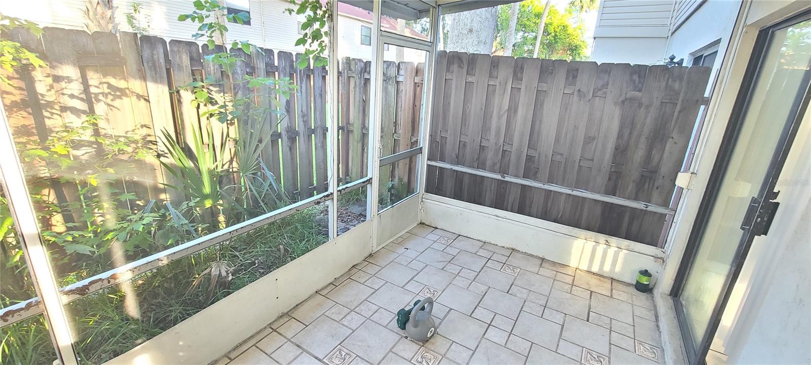 Image 20 of 34 For 980 Canal View Boulevard B1