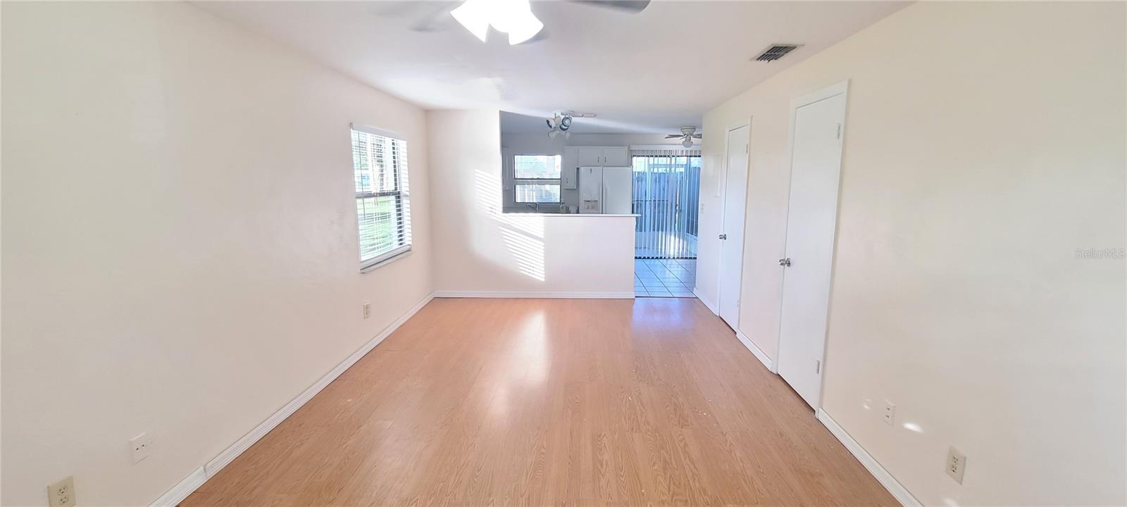 Image 9 of 34 For 980 Canal View Boulevard B1