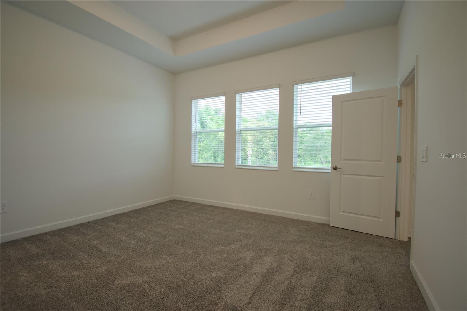 Image 17 of 43 For 10830 History Avenue