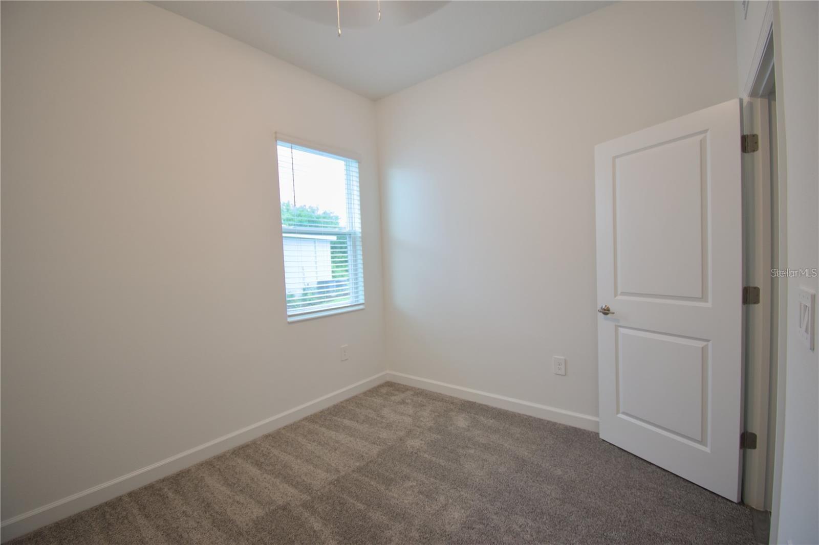 Image 31 of 43 For 10830 History Avenue