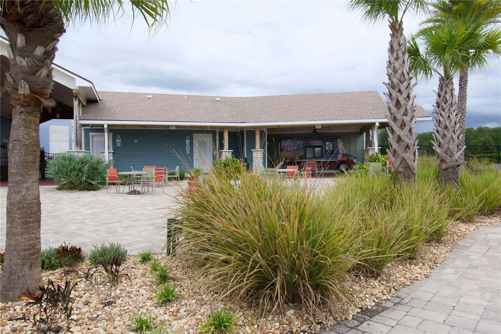 Image 33 of 43 For 10830 History Avenue