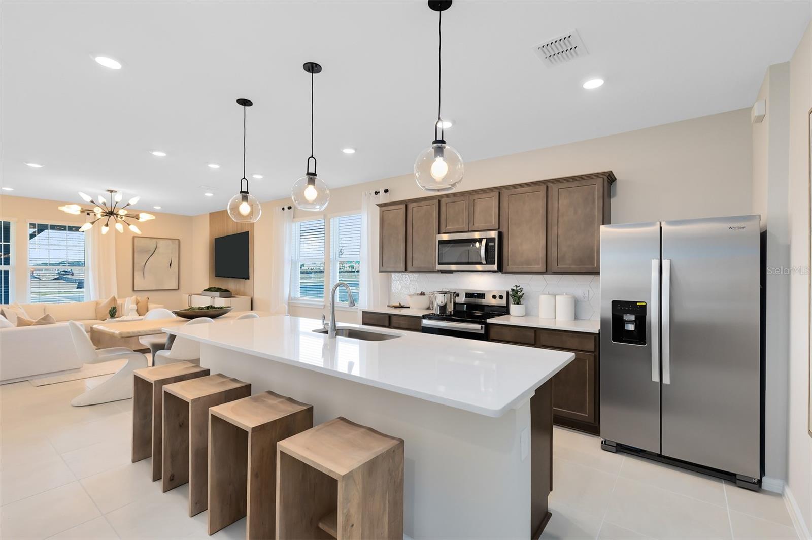 Image 4 of 28 For 2362 Southbury Drive