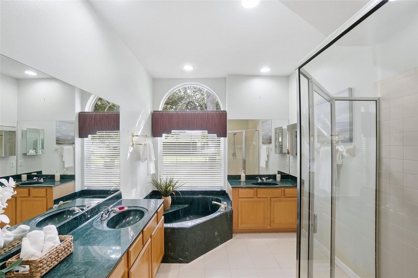 Image 13 of 32 For 14821 Oldham Drive