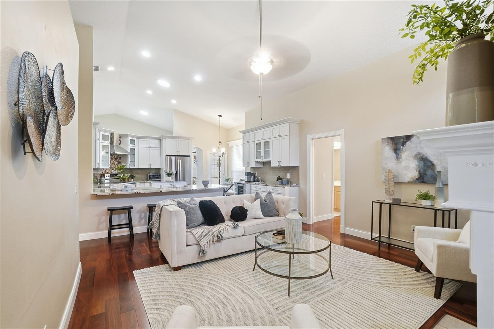 Image 23 of 32 For 14821 Oldham Drive